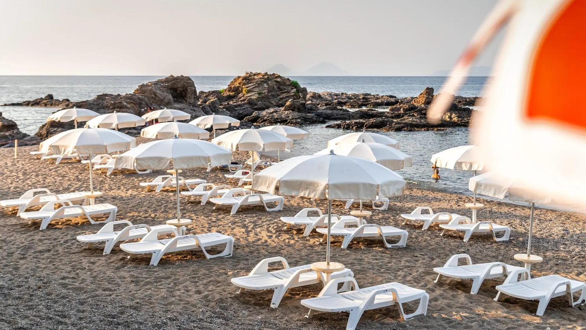 מלון Capo dʼOrlando Albergo Baia Verde
